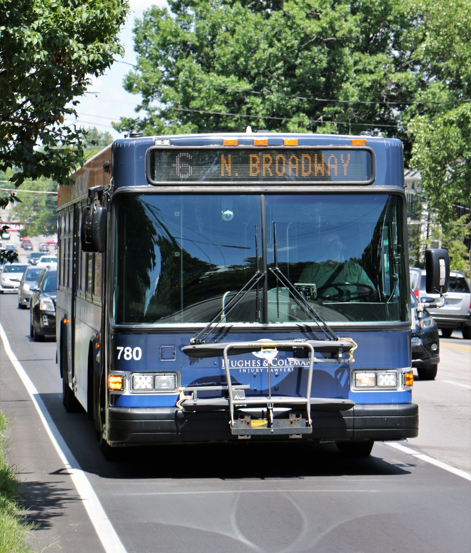 Lextran Bus on Route 6 North Broadway